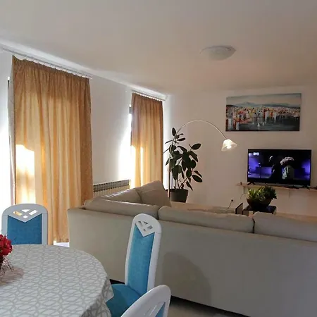 Paola